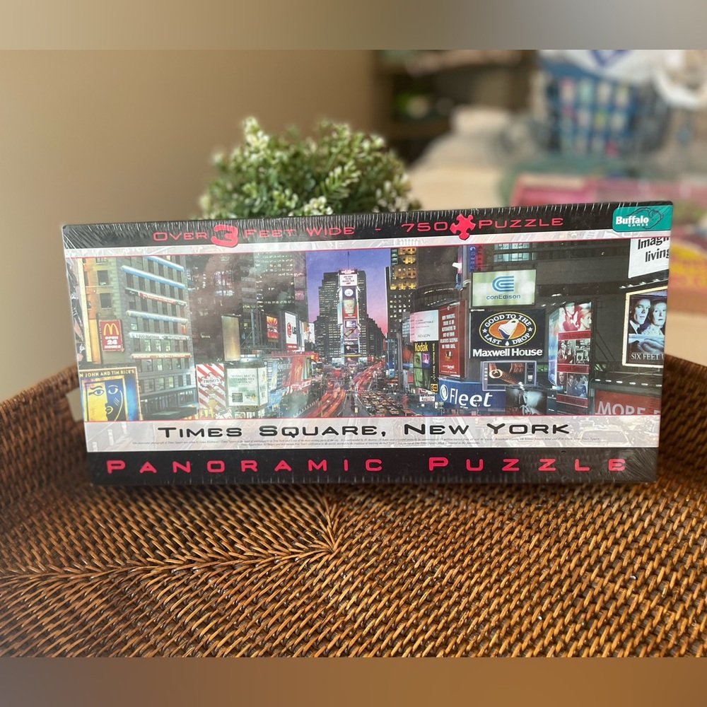 Times Square Panoramic puzzle NIB